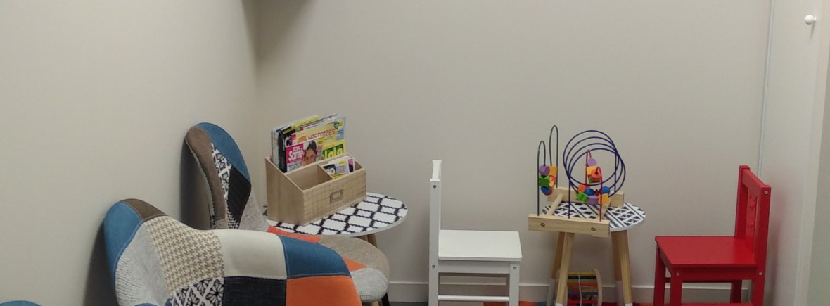 justine lapique osteopathe grezieu la varenne osteopathie lombalgie sciatique nourisson femmes enceintes arthrose fertilité enfants constipation lumbago senior sport